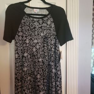 Small Lularoe Carly